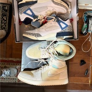 Nike air Jordan . Spikez and a rare color combination of J 1’s